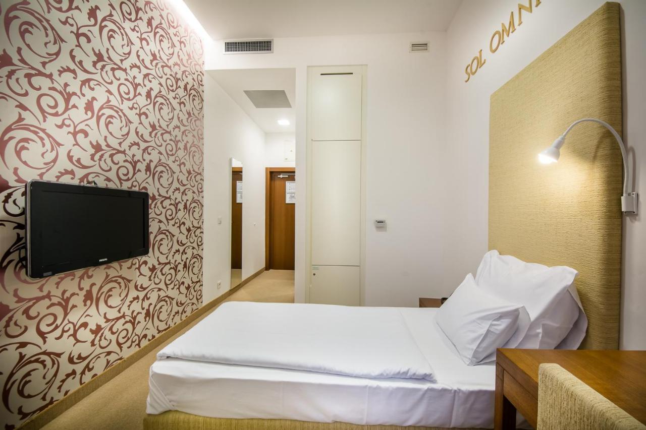 Rimske Terme Resort - Hotel Sofijin Dvor ริมสเกตอปลิตเซ ภายนอก รูปภาพ