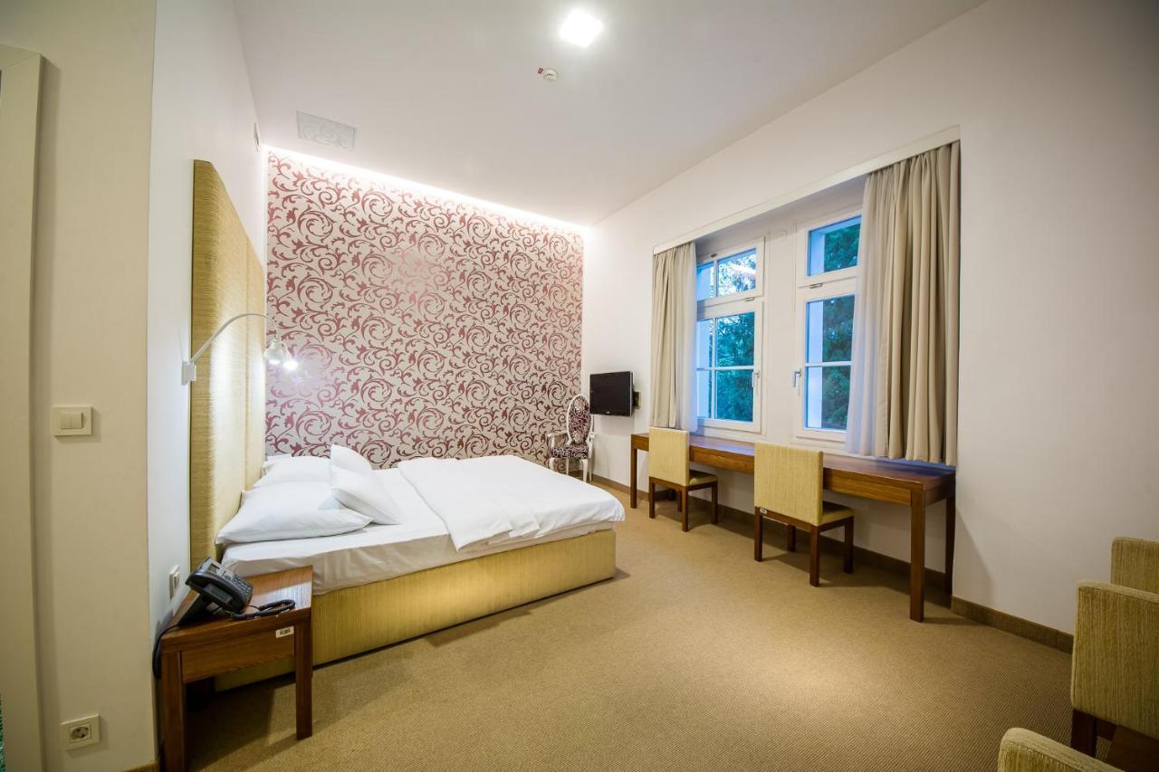 Rimske Terme Resort - Hotel Sofijin Dvor ริมสเกตอปลิตเซ ภายนอก รูปภาพ